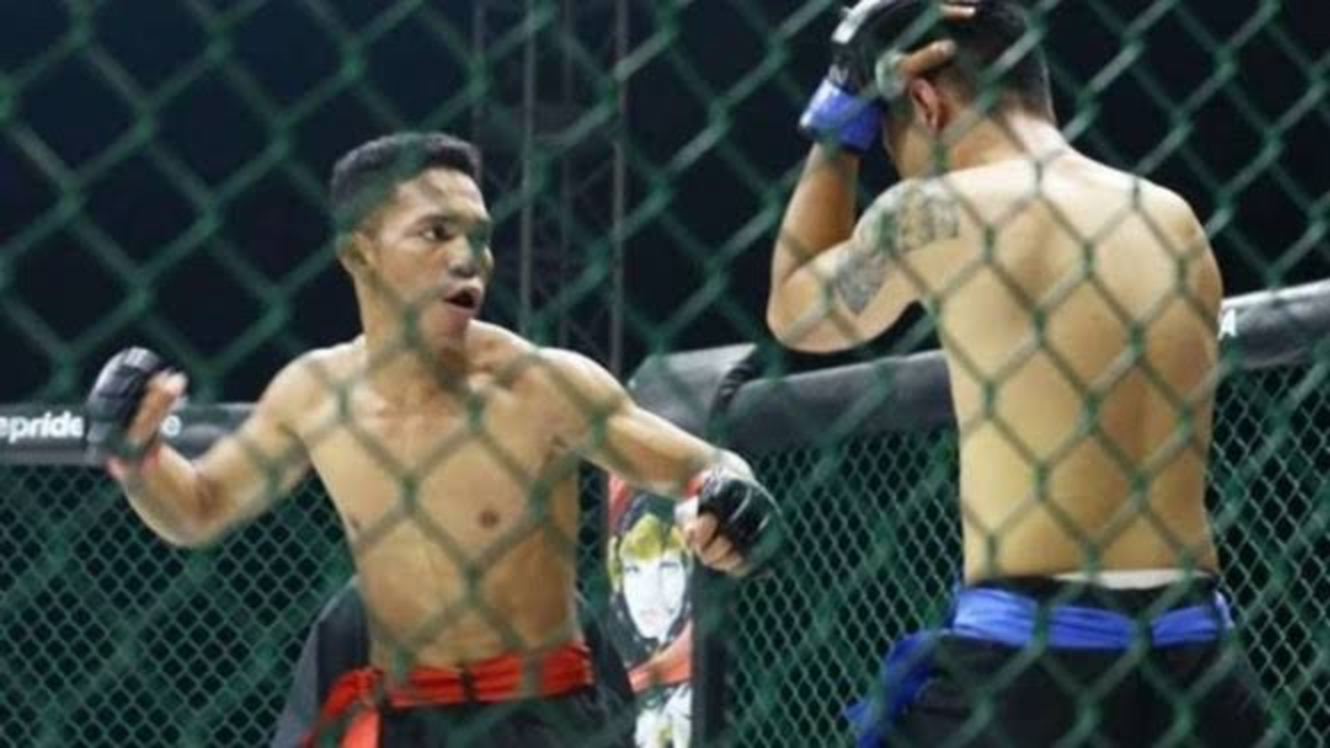 Deni Daffa Pukul KO Satu Ronde Lintang Damar Langit dalam FN 50 One Pride