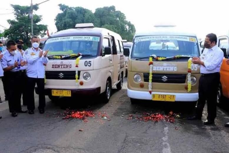 Wali Kota Tangerang Arief R Wismansyah resmikan penambahan 4 koridor operasional Angkot Si Benteng
