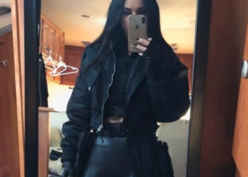 Unggah Foto Kenakan Kostum Film The Expendables 4, Megan Fox Terlihat Gagah dan Seksi
