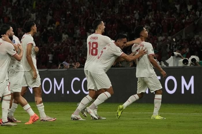 Potret Pemain Timnas Indonesia di laga kontra Arab Saudi di Stadion Gelora Bung Karno (GBK), Jakarta, pada Selasa, 19 November 2024.