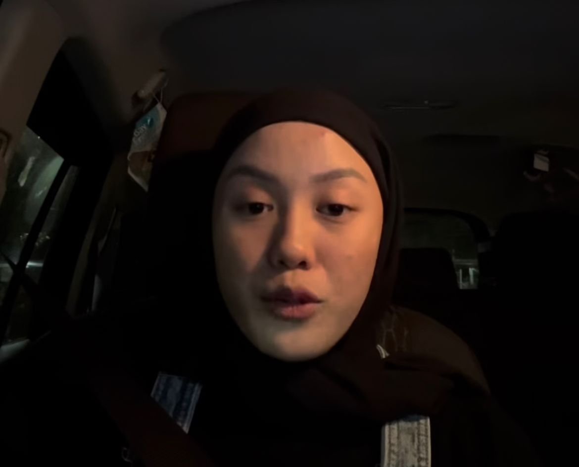 Lolly alias Laura Meizani anak Nikita Mirzani