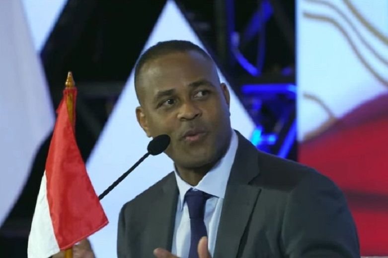 Potret Pelatih Baru Timnas Indonesia, Patrick Kluivert dalam konferensi pers PSSI di Jakarta, pada Minggu, 12 Januari 2025.