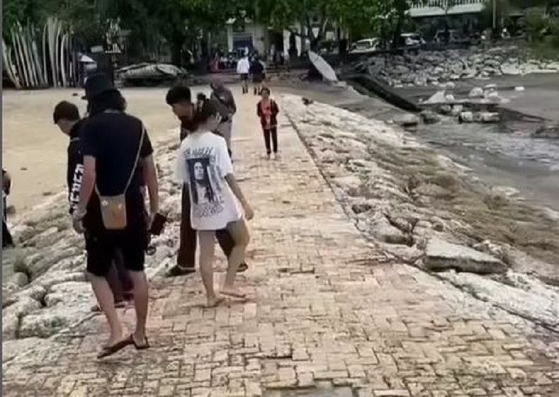 Perburuan Koin Jagat yang dilakukan beberapa pemain dan berimbas kerusakan fasilitas umum