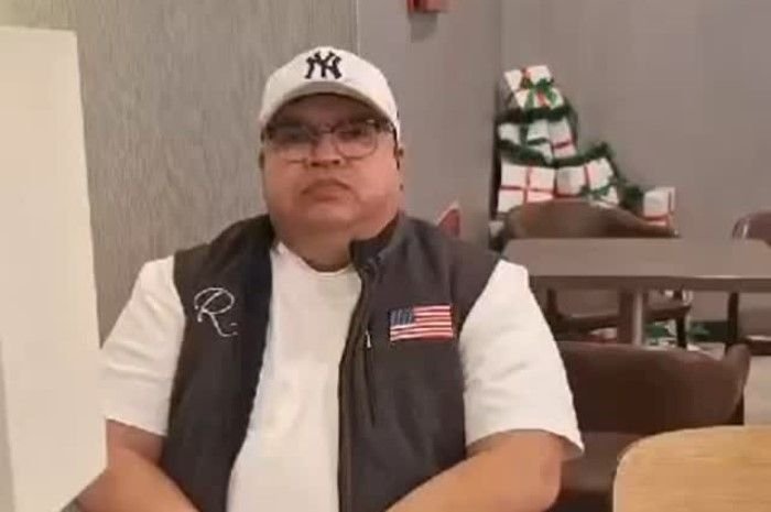 Pengacara Razman Arif Nasution siap mundur membela Vadel Badjideh jika ada kebohongan dalam pengakuannya.