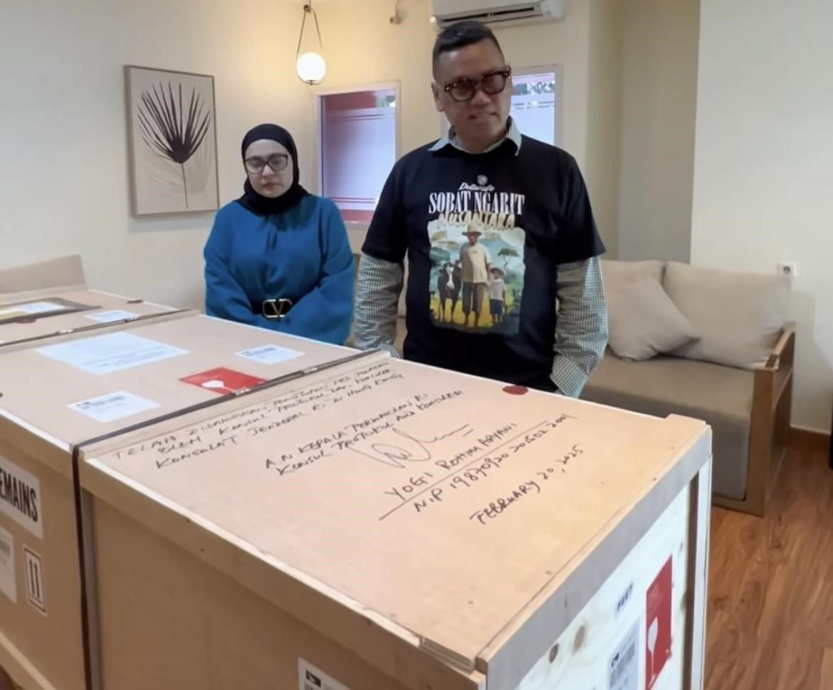 Uya Kuya dan Astrid Kuya pulangkan WNI yang meninggal dunia di Hongkong.