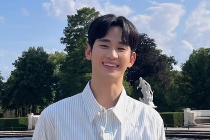 Kisaran denda iklan yang harus dibayar kim Soo-hyun karena skandal.