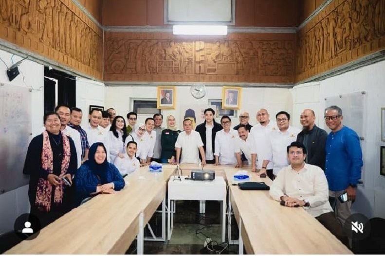 Kunjungan DPR ke PT PFN menemukan banyak studio rusak.