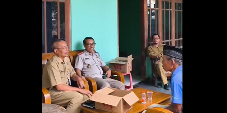 Mbah Tupon, Pemilik Sertifikat Tanah yang Digadaikan Orang Asing ke Bank.