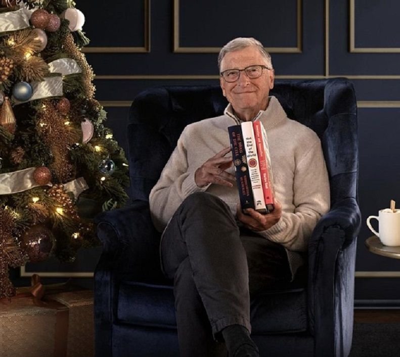 Prediksi Bill Gates tentang Hilangnya Profesi Guru dan Dokter.