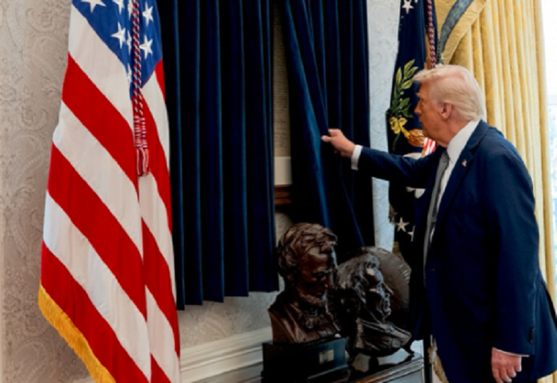 Trump Naikkan Tarif Impor 32 Persen untuk Indonesia, Ini Langkah Pemerintah.