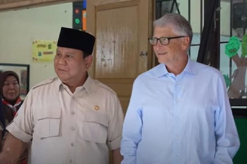 Presiden RI, Prabowo Subianto (kiri) dan Tokoh bisnis kenamaan AS, Bill Gates.
