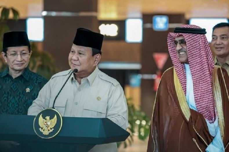 Presiden RI, Prabowo Subianto saat resmikan Terminal Khusus Haji dan Umrah di Bandara Soetta, Tangerang, Banten.
