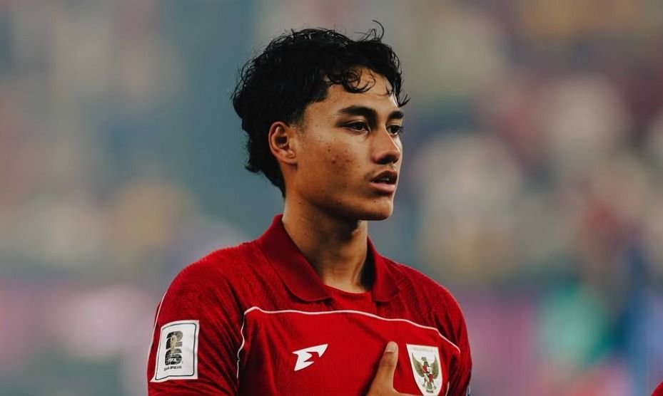 Pemain timnas Indonesia, Rafael Struick resmi bergabung Dewa United.