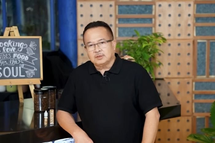 Menyoroti pernyataan praktisi bisnis, Prof. Rhenald Kasali terkait polemik mega proyek di RI.