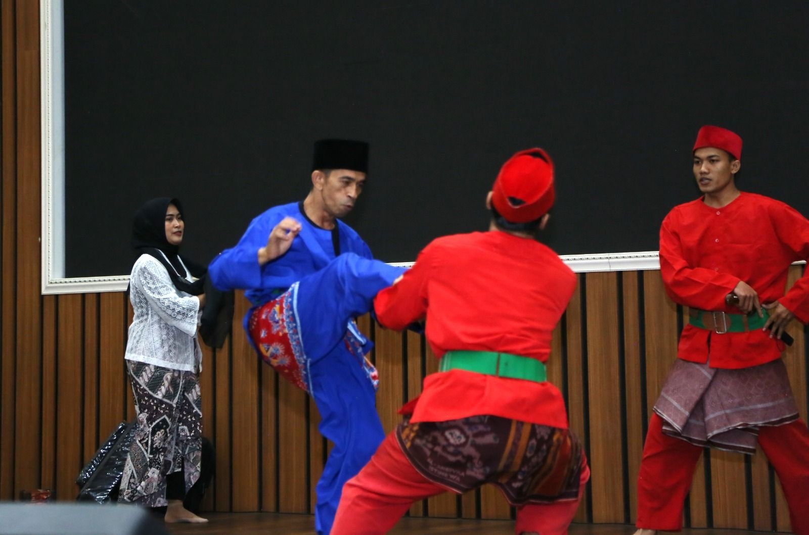 Kemeriahan acara satu dekade PT Garuda Utama Persada digelar di kawasan Cijantung, Jakarta Timur.