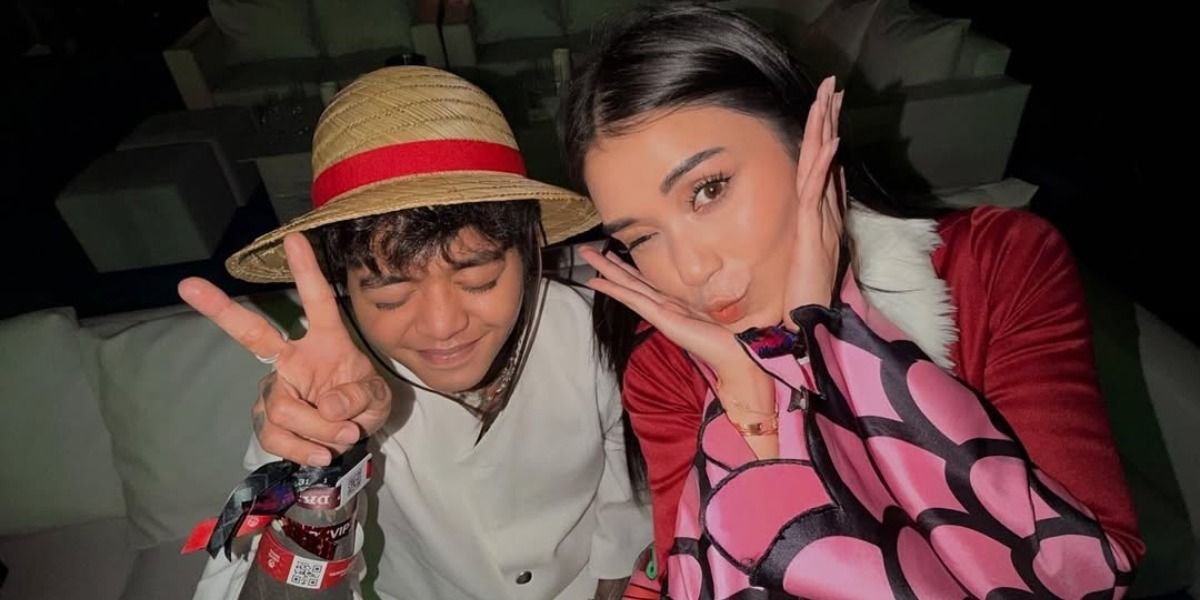 Menyoroti penuturan artis, Reza Arap tentang kenangan bersama pasangannya, Lula Lahfah yang kini telah tiada.