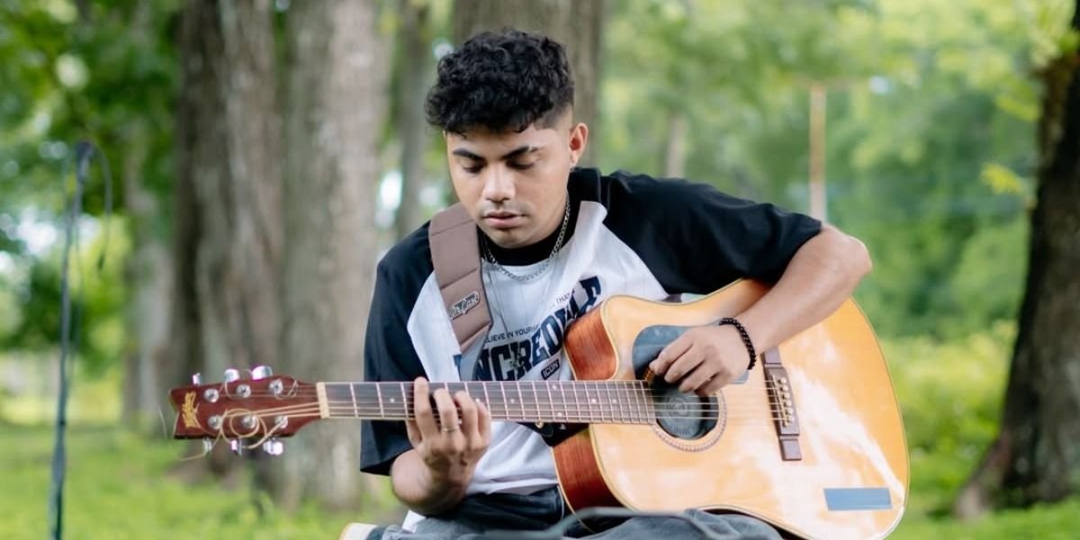 Menyoroti dugaan kasus asusila terhadap anak yang menjerat penyanyi jebolan Indonesian Idol, Piche Kota.