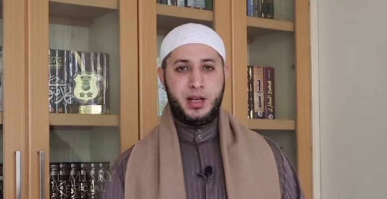 Ustaz SAM jadi tersangka pelecehan seksual sesama jenis yang dilakukan kepada 5 orang santri.