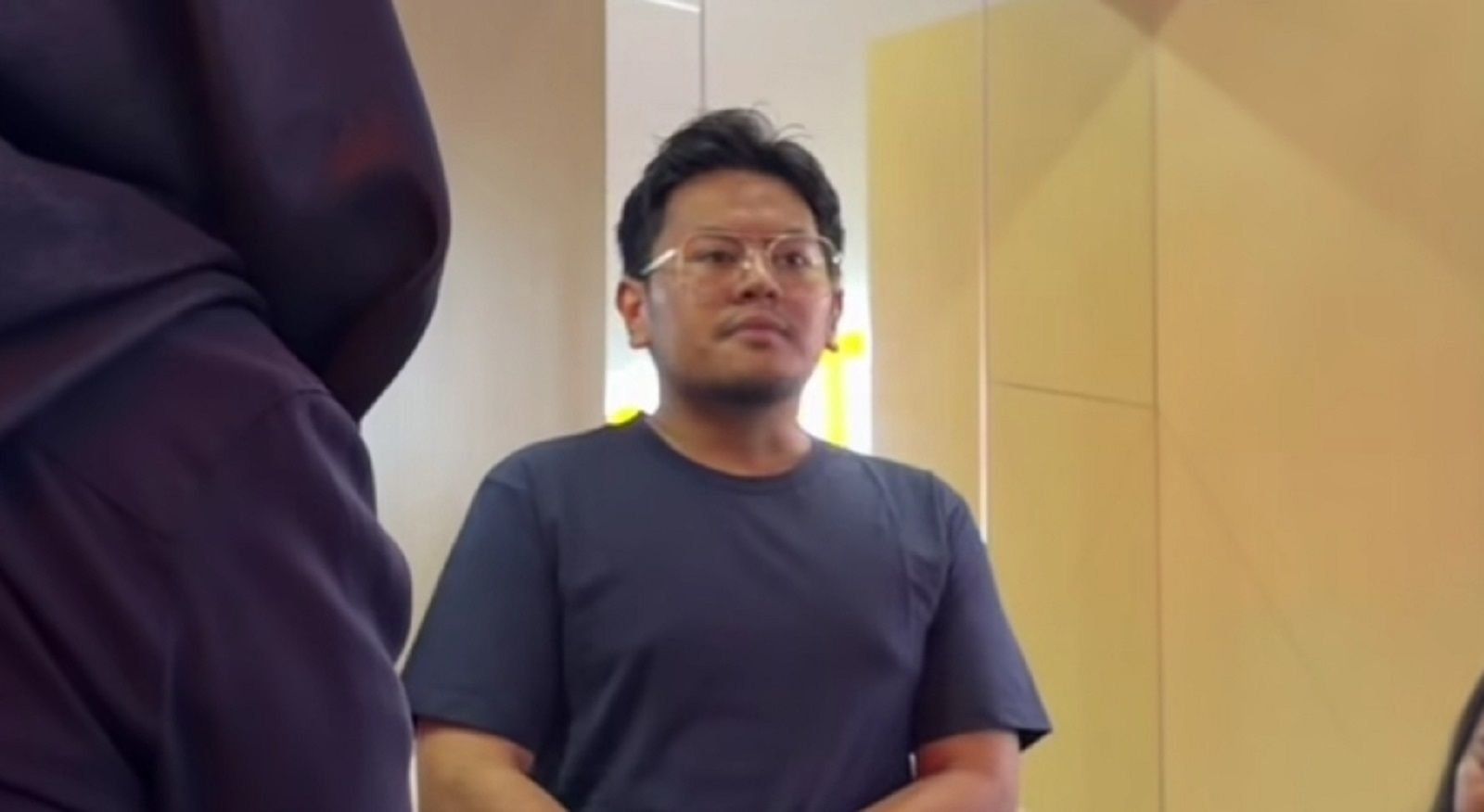 Bos Hanania Travel, Farhan alias ASF yang kini jadi tersangka kasus penipuan uang jemaah umrah.