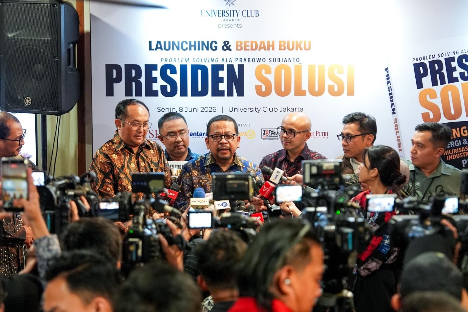 Kepala Bakom RI, Muhammad Qodari menjelaskan buku Presiden Solusi: Problem Solving Ala Prabowo Subianto sebagai bacaan yang ringkas dan mudah dipahami publik.