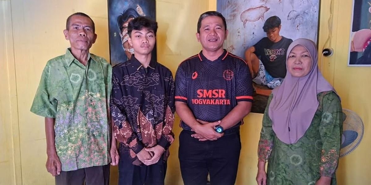 Mengintip kisah inspiratif alumni siswa SMSR Yogyakarta, Mikail Fajar Dwicaksono, yang meraih mimpi ke kampus ITB lewat jalur SNBP 2026.