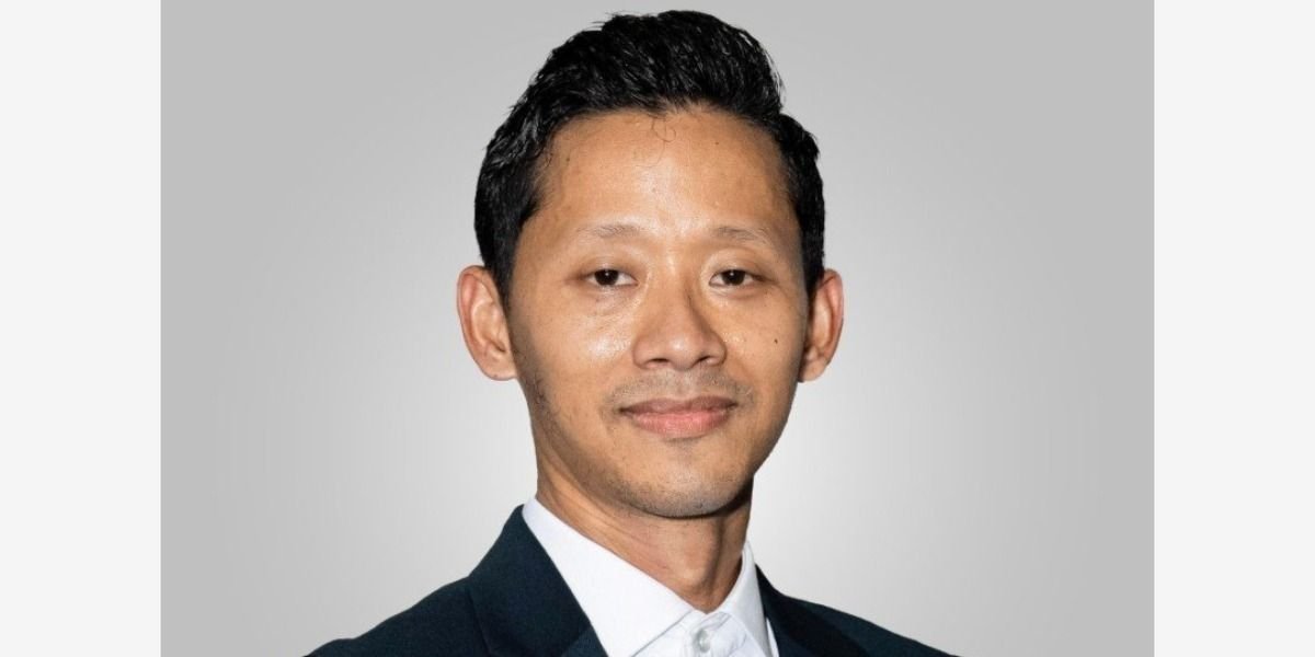 Mengintip riwayat pendidikan asisten pribadi artis Raffi Ahmad, Mufli Budi Ananda yang disorot usai dikabarkan menjadi Komisaris PT Krakatau Posco.
