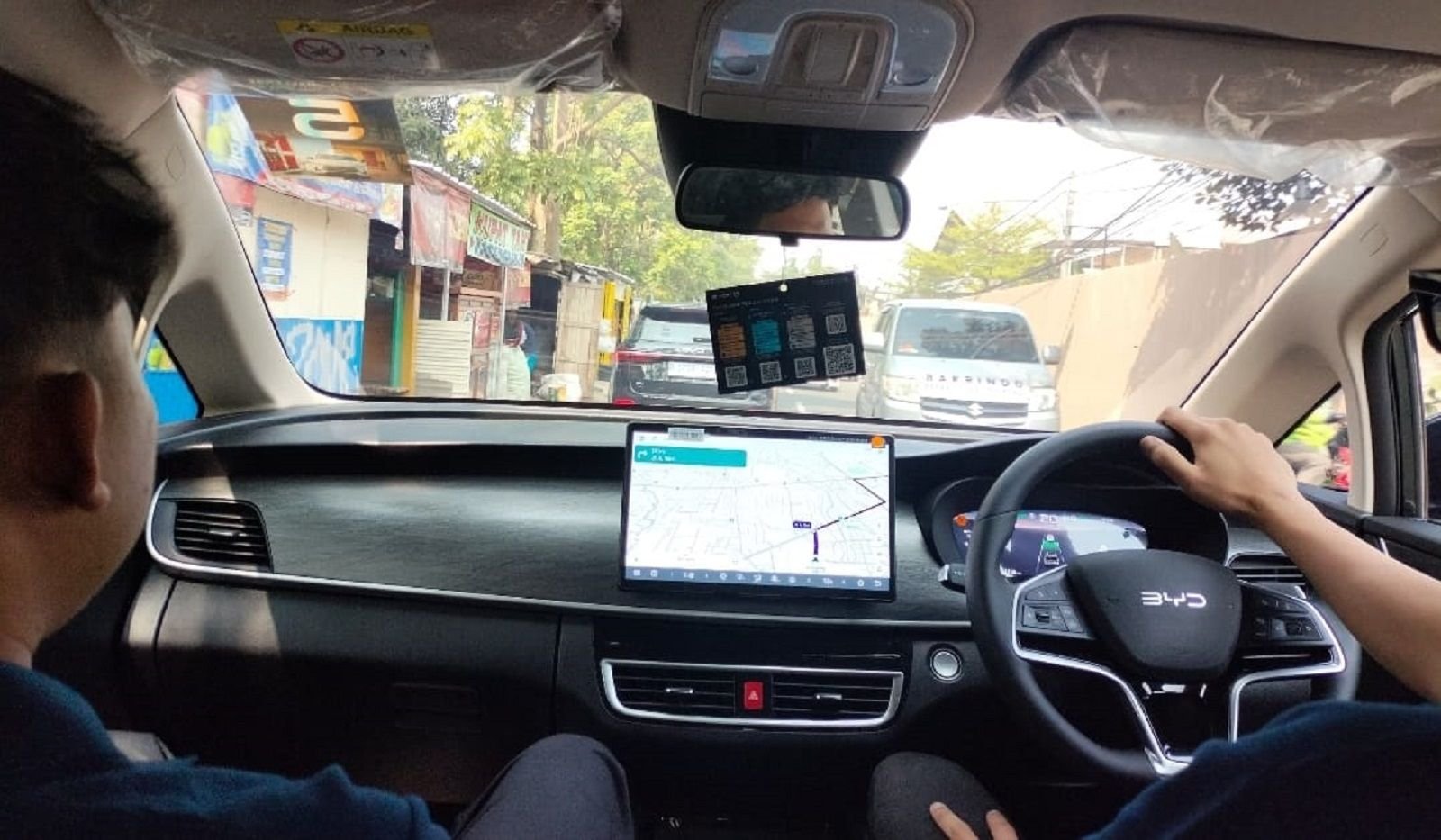 Interior kabin BYD M6 DM.