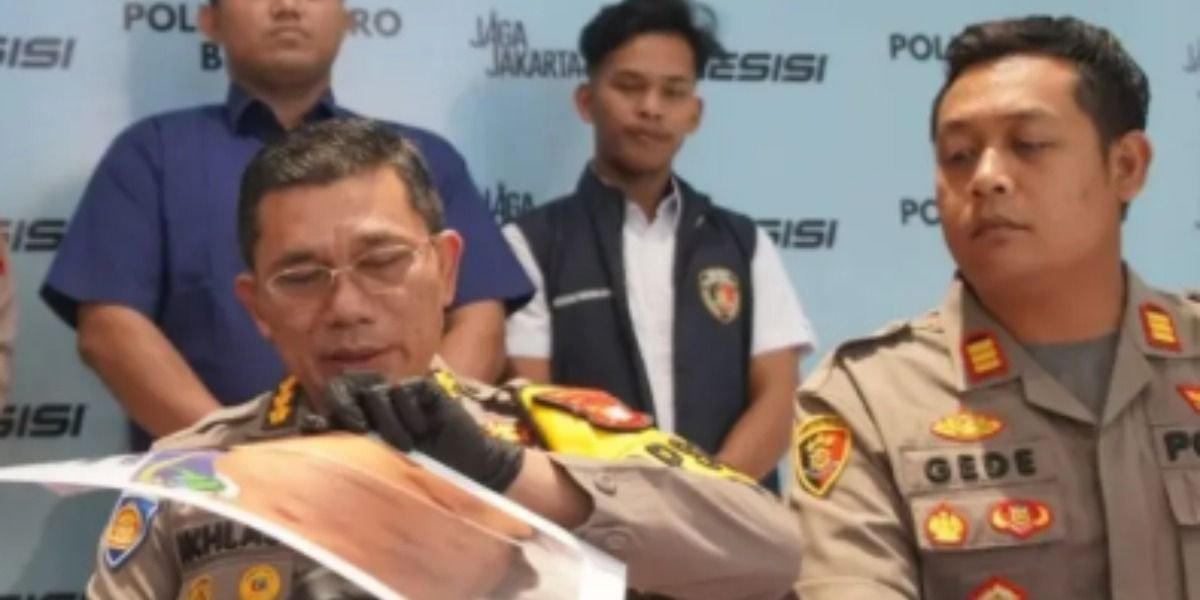 Menyoroti kasus dugaan penganiayaan ibu tiri terhadap anaknya di Bekasi, Jawa Barat yang kini tengah menyita perhatian publik di media sosial.