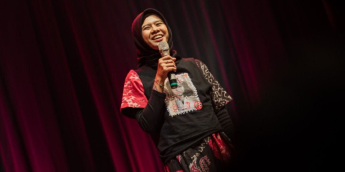 Menyoroti viralnya konten parodi komika, Mega Salsabillah soal kasus dugaan korupsi eks Jampidsus, Febrie Adriansyah.