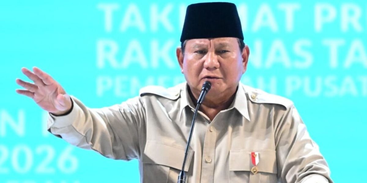 Presiden RI, Prabowo Subianto menyatakan pemerintah akan segera meluncurkan motor listrik nasional sebagai bagian dari upaya memperkuat industri dalam negeri.