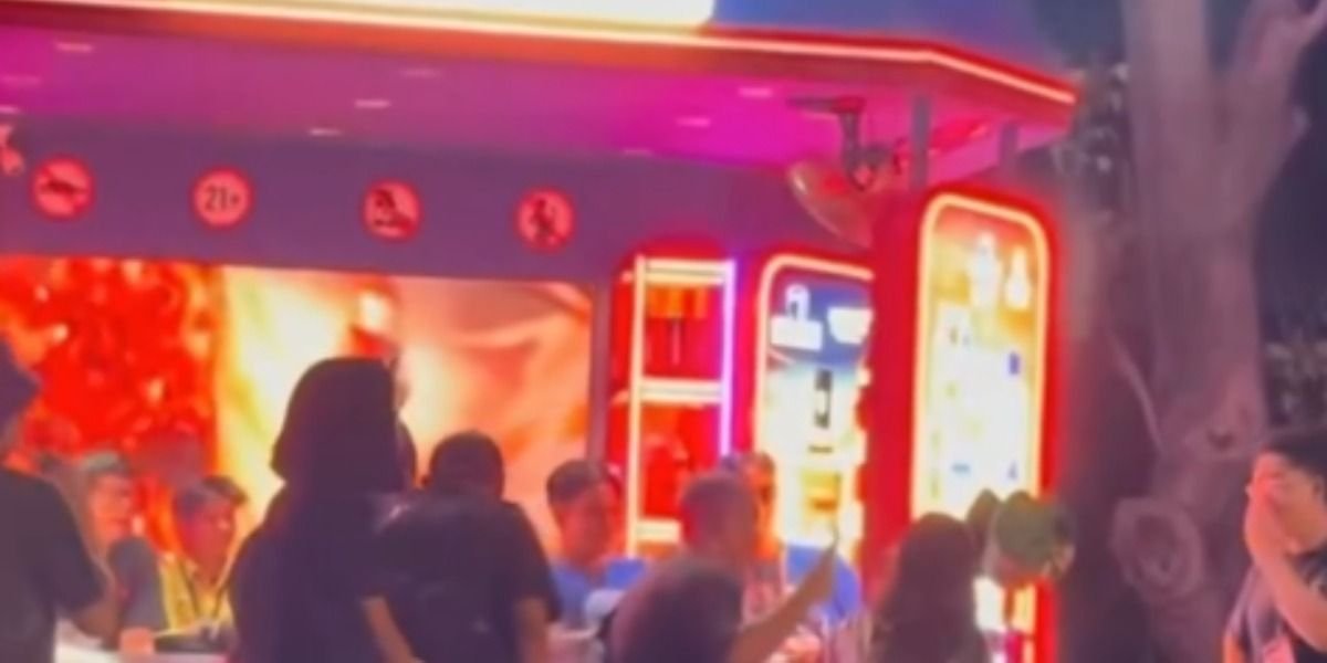 Menyoroti viralnya kontroversi dugaan tantangan hafalan Al-Quran yang berhadiah miras dalam festival musik The Sounds Project di Ancol, Jakarta Utara.