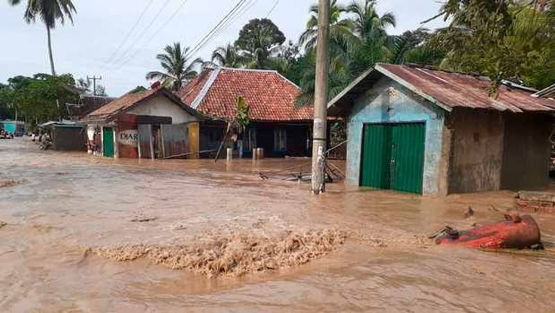 Ilustrasi. Banjir bandang