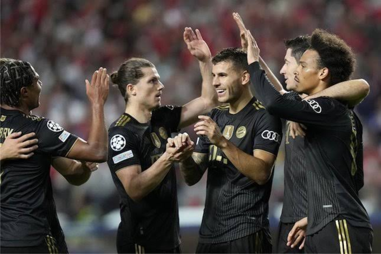Bayern Munich Amankan Posisi Puncak Klasemen Grup E