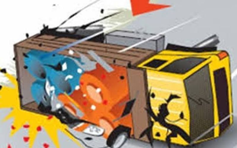 Ilustrasi. Truk terbalik