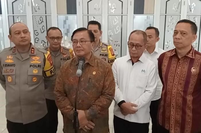 Dokumen Foto Konferensi Pers Kompolnas Terkait Kasus Kekerasan Seksual Anak di Kalbar, pada 30 September 2024.