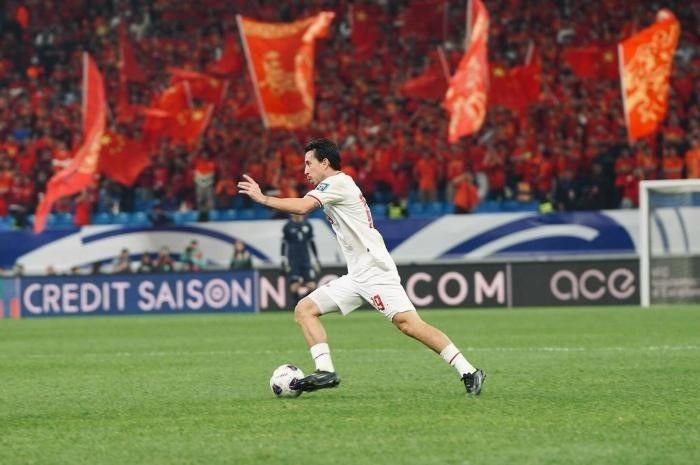 Potret Pemain Timnas Indonesia Thom Haye yang mencetak gol dalam laga kontra China di Ajang Kualifikasi Round 3 Piala Dunia 2026.