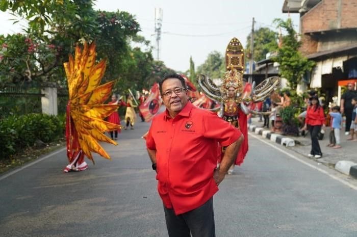 Potret Cawagub DKI Jakarta Rano Karno.