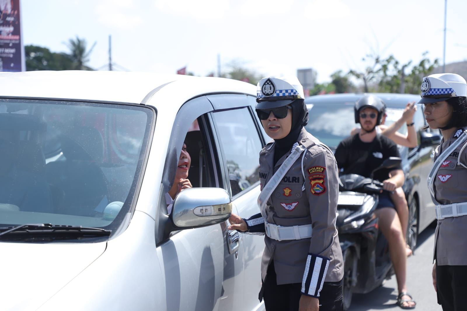 Polda NTB telah menyiapkan pengamanan ketat di sejumlah titik strategis dalam rangka mendukung kelancaran event MotoGP Mandalika 2024.