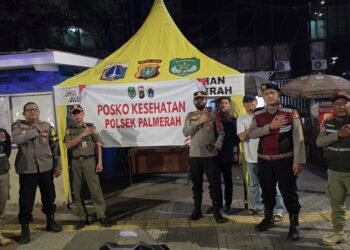 Antisipasi Gangguan Kesehatan Akibat Abu Vulkanik, Polres Jakbar-Tiga Pilar Siagakan 9 Posko